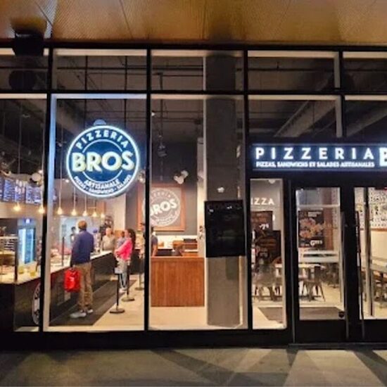 Pizzeria Bros - Restaurants in Montreal