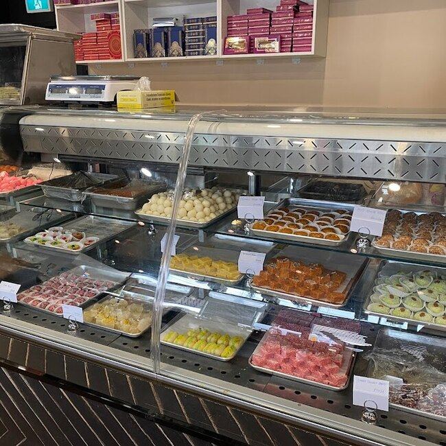 WeDesi Pierrefonds-Roxboro, West Island: Menu, Reviews & Reservations (2026)