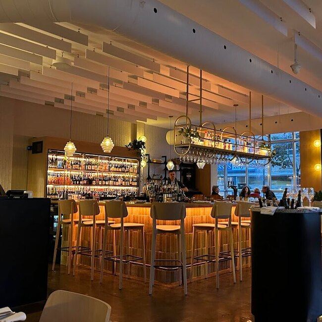 Motel Ontario - Bars &agrave; Vin Ouverts pour souper Montr&eacute;al