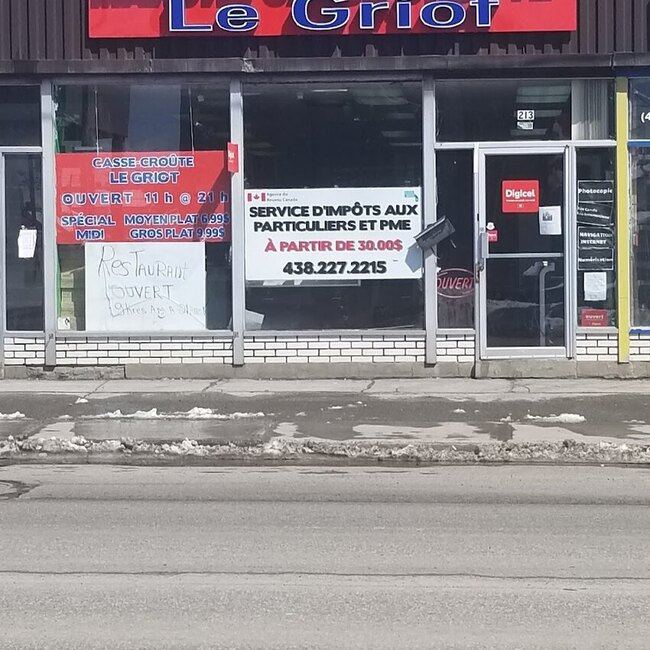 Marché Casse-Croûte Le Griot - Restaurants Near: H7G2C7