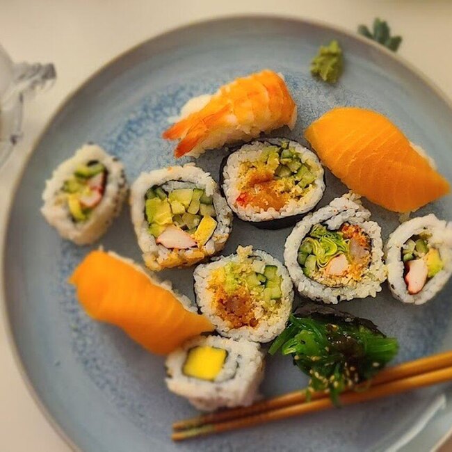 Sushi Star - Restaurants pr&egrave;s de: H4A1E2