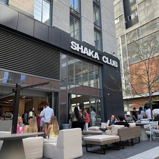 Shaka Club (Caf&eacute; & Smoothie) - Downtown Healthy Restaurants