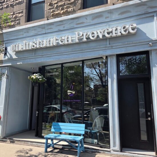 Un Instant en Provence - Bakeries, Pastries Restaurants in Montreal