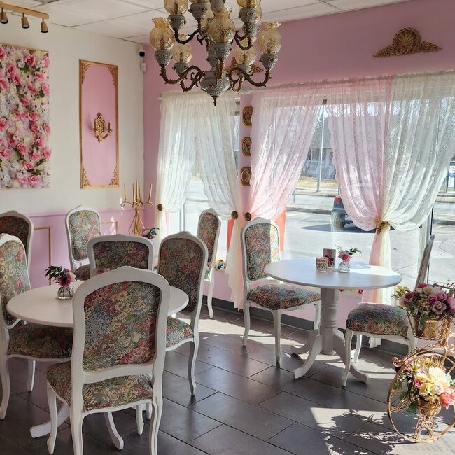 La Pause Sucr&eacute;e -  Restaurants Near: J5R2L7