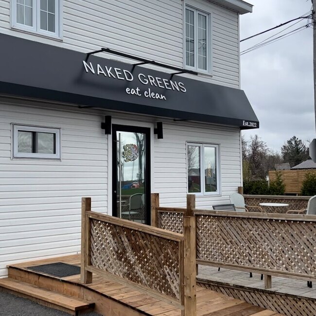NAKED GREENS Restaurant Kahnawake, QC