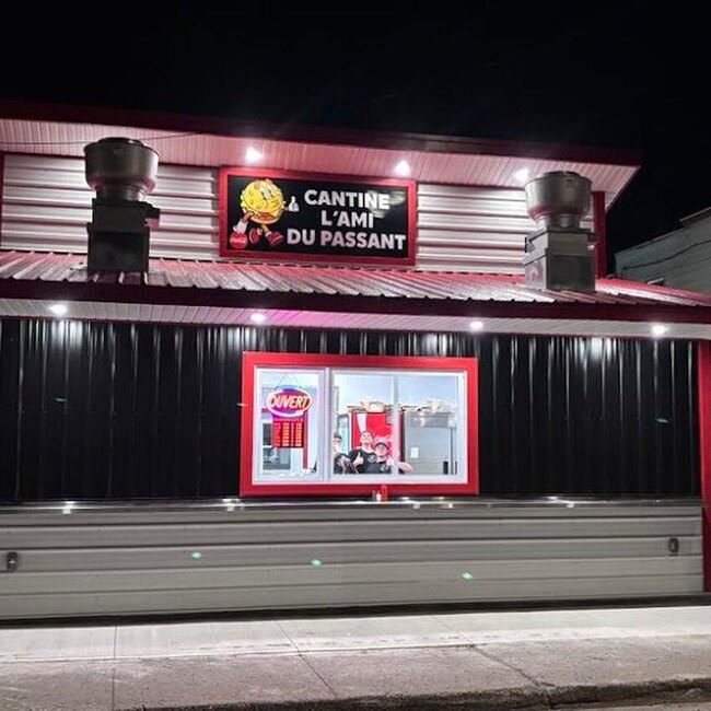Cantine L'Ami Du Passant - Eclectic, Breakfast Restaurants in Eastern Townships