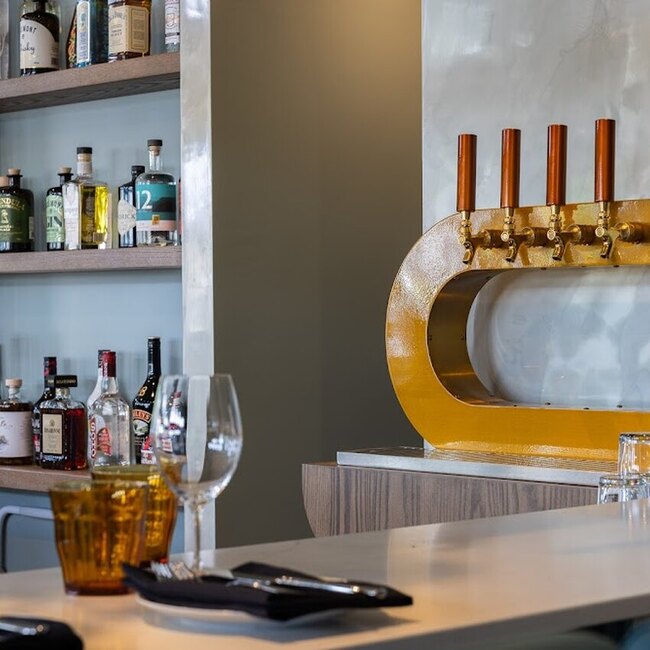 Loiseau d'à Côté Restaurant Saint-Sauveur: Menu, Avis & Réserver (2026)