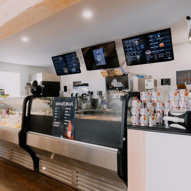 Ma&icirc;tre Glacier - Saint-Sauveur Online Ordering Restaurants