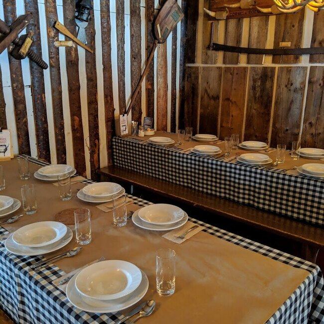 La TABL&Eacute;E - Mont-Tremblant Wheelchair Accessible Entrance Restaurants