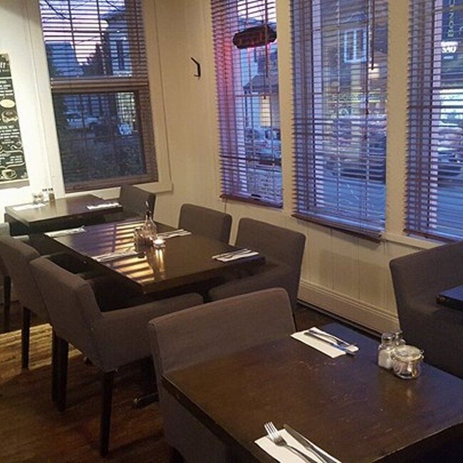 La Stazione Caf&eacute; bistro - Restaurants in Mont-Tremblant