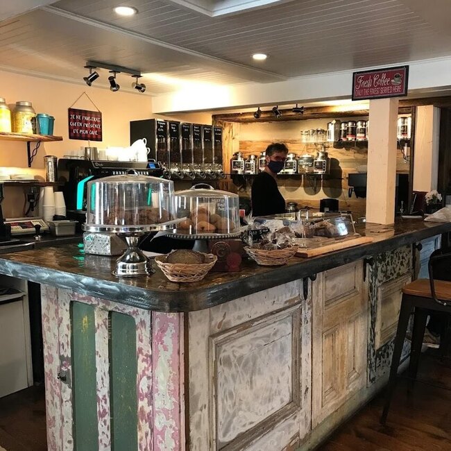 Ça me dit.... - Restaurants près de: J8E3J8