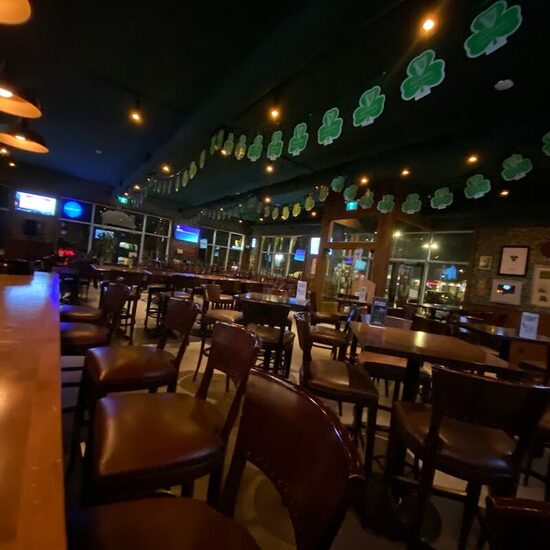 Orchard Pub & Grill - Restaurants in Montreal