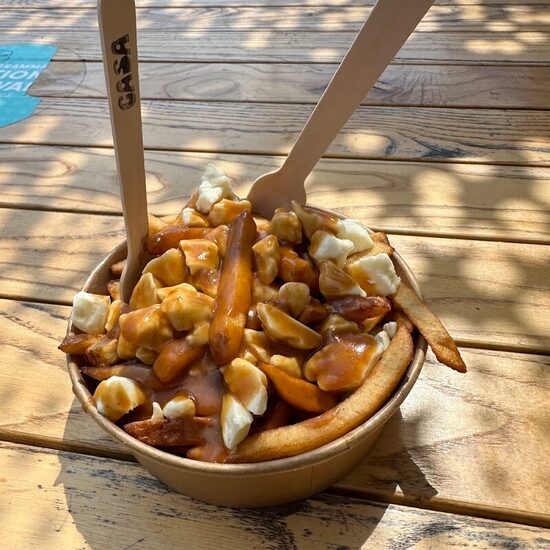 Casa Poutine & Bar - Restaurants de Montréal