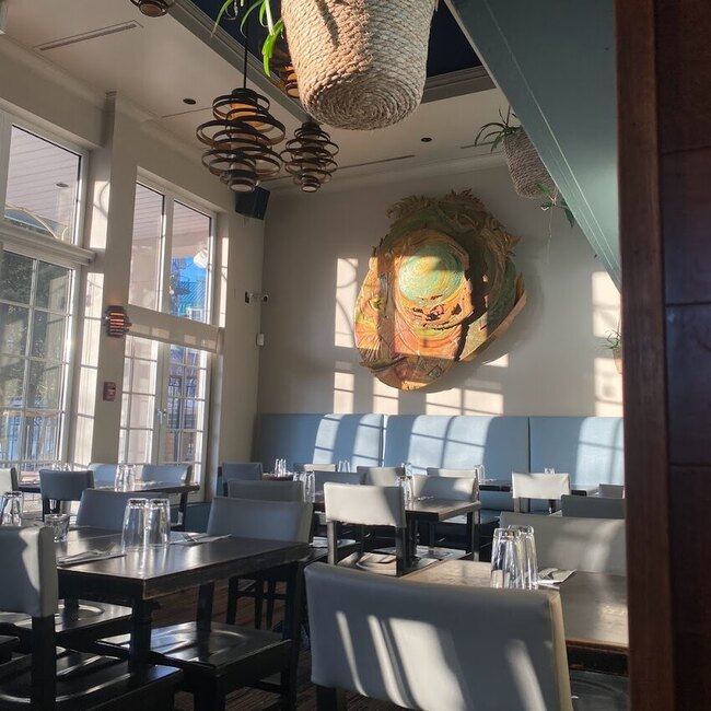 SoCal Kitchen - Restaurants près de: J8E1E2