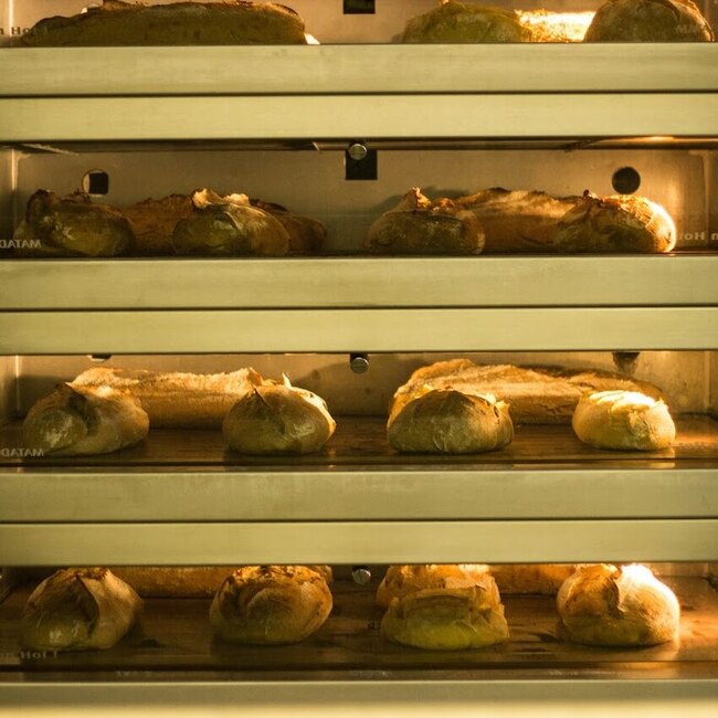 Blés de Pays - Restaurants Boulangeries près de: H2E1C8