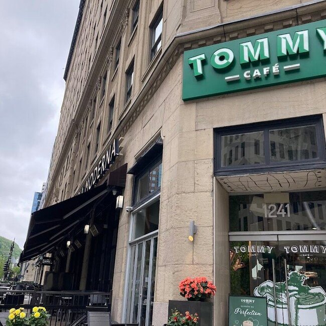 Tommy Caf&eacute; - Tea, Pastries Restaurants in Downtown