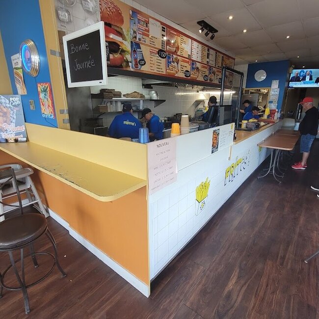Frites2 - Restaurants pr&egrave;s de: J6K2G4