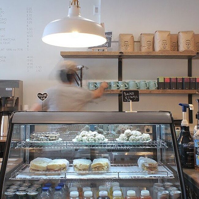N latt&eacute; - Restaurants pr&egrave;s de: J4H1C8