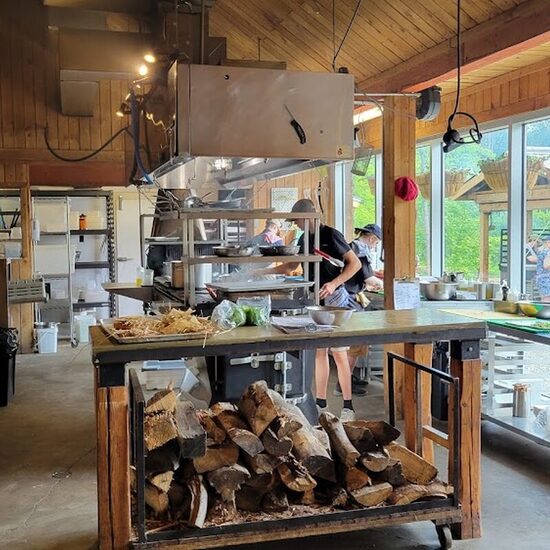 Cabane d'à Coté / Cidrerie Au Pied de Cochon - Restaurants de Montréal