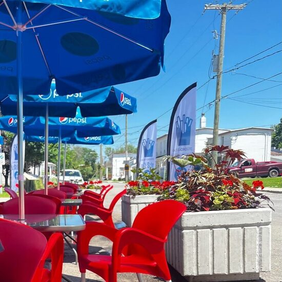 Le St-Scho - American, Poutine Restaurants in Montreal