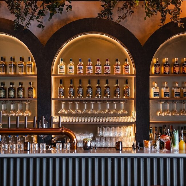 Mariana Distillerie & Brasserie Restaurant