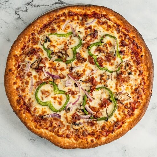 Pizz&eacute;ria Slice & Spice - Steakhouses, Poutine Restaurants in Laval