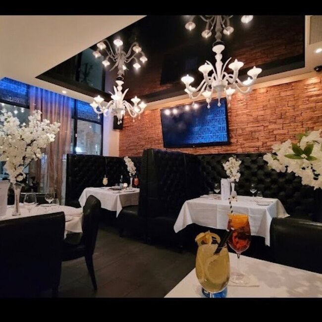 Gaia Restaurant - Restaurants Soupes près de: H2E1C8