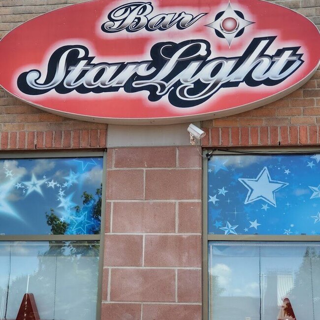 Starlight - Bars &agrave; Montr&eacute;al