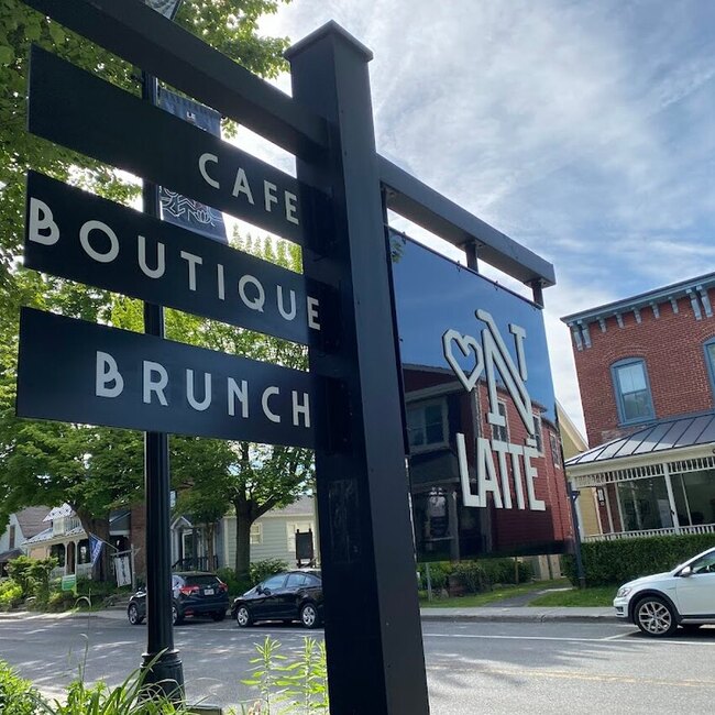 N latt&eacute; -  Restaurants Near: J2L2K6