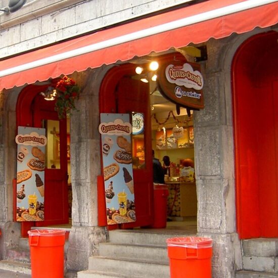 Queues de Castor - BeaverTails - Poutine in Old Montreal