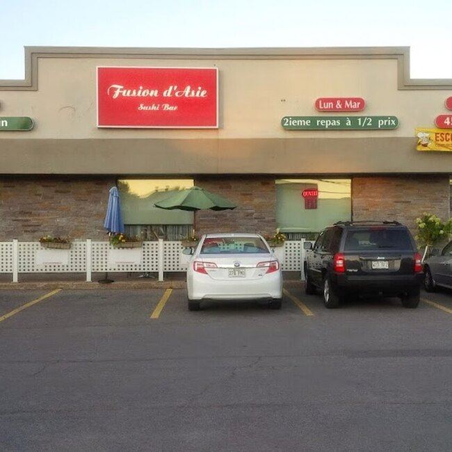 Pho Ha Noi - Poutine, Asian, Breakfast Restaurants in Vimont