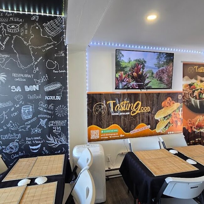 RESTAURANT TASTINGOOD - Restaurants pr&egrave;s de: J4J3X3