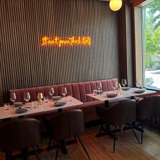 Pub Arya - Restaurants de Montréal