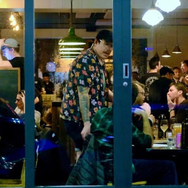 Isle de Garde - Pubs, Resto-Bars Restaurants Near: H2V4E7