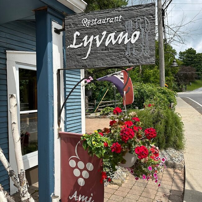 Restaurant Lyvano - Restaurants in Montreal