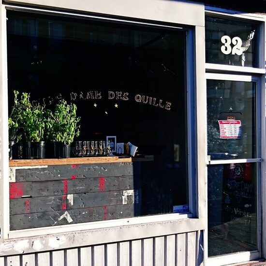 Notre Dame des Quilles - Middle Eastern, Pizza Restaurants in Montreal