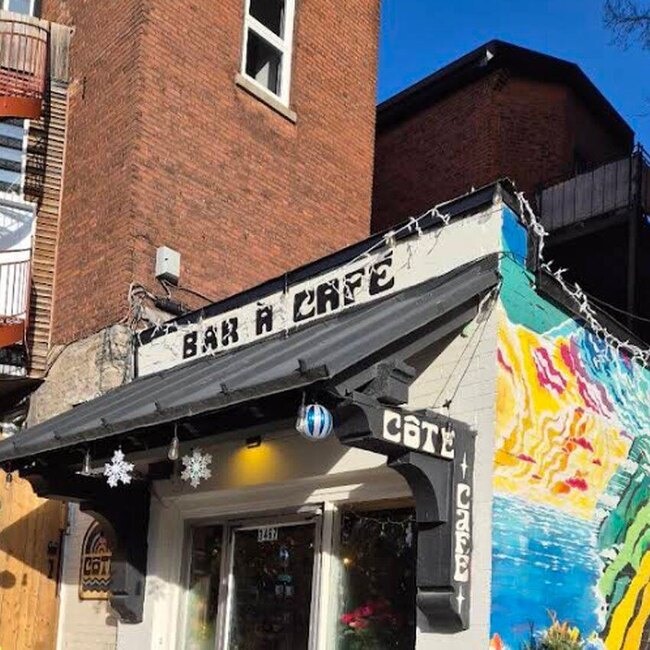 C&ocirc;te Caf&eacute; - Restaurants pr&egrave;s de: H3B5G0