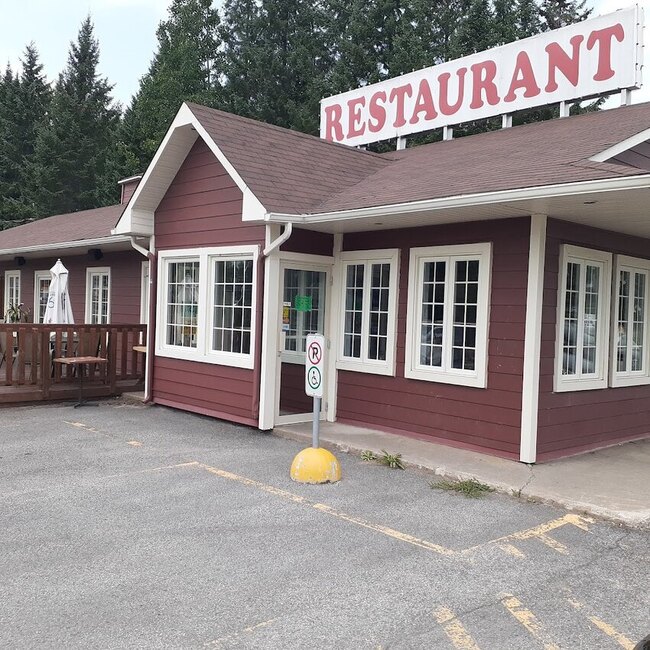 Le Nouveau Kelly - Rawdon Takeout Available Restaurants