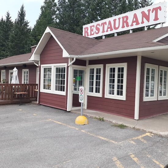 Le Nouveau Kelly - Poutine, Fried Chicken Restaurants in Rawdon