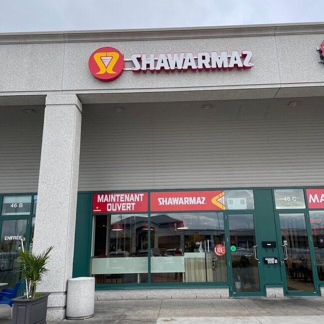 Shawarmaz - Greater Montreal Online Ordering Open Late Restaurants