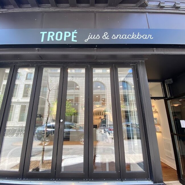 Trop&eacute; -  Restaurants Near: H3G1P6