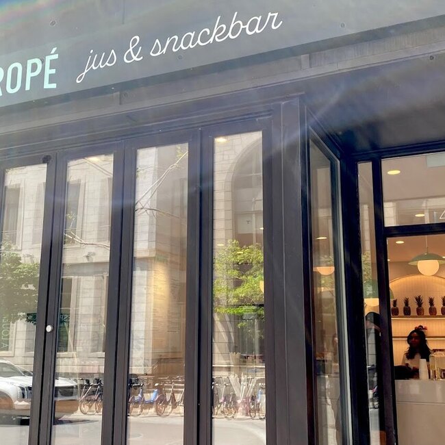 Trop&eacute; Restaurant