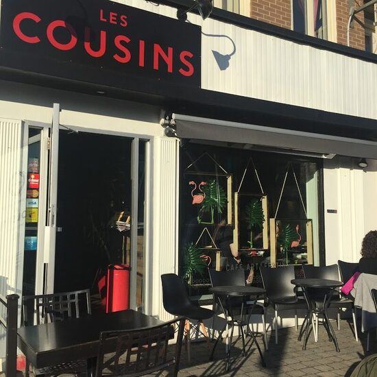 Café Les Cousins - Grill, Italian, Pizza, Salads, Pasta Restaurants in Quebec