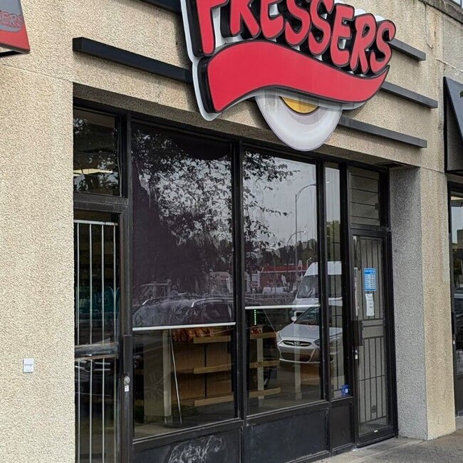 Fressers - Restaurants pr&egrave;s de: H4A1C7