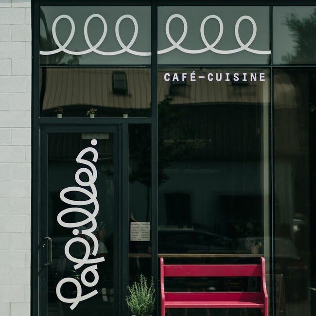 Caf&eacute; Papilles - Restaurants pr&egrave;s de: J4B1B8