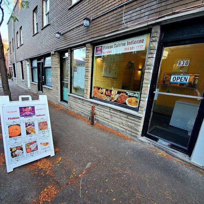 Plateau Cuisine Indienne - Indian, Korean Restaurants Near: H2V4E4