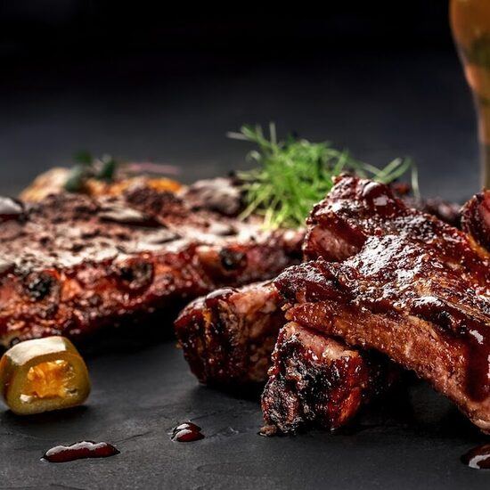 La boîte à fumée - Grill, Italian Restaurants in Quebec