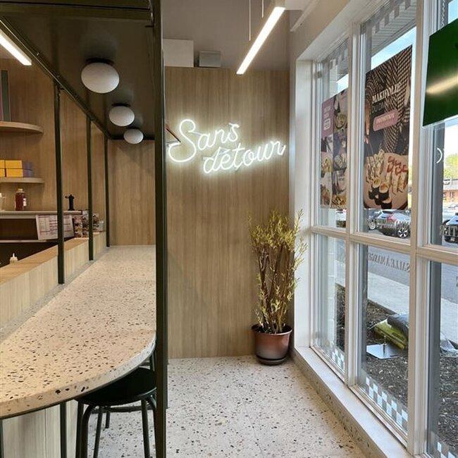 Sushi Taxi - Sainte-Th&eacute;r&egrave;se Open Now Restaurants