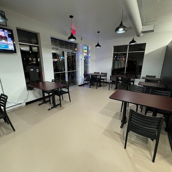 Pizza 777 - Restaurants Déjeuners, Italiens, Pizza, Fruits de mer/Poissons, Pâtes de Québec