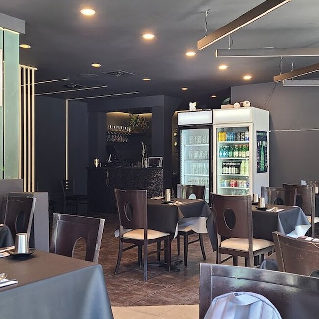 DaWa Chicken - Restaurants Cor&eacute;ens Ouverts dimanche Montr&eacute;al